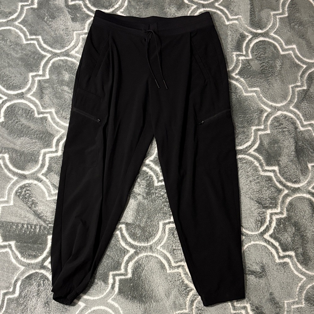Athleta Women’s Go Far Travel Pants